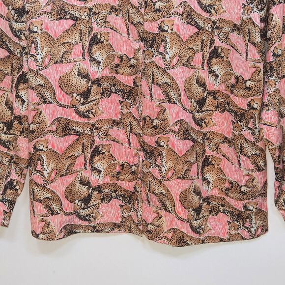 Don Caster Women's Button Up Blouse With Cheetah Design. Size 4. - Picture 4 of 11